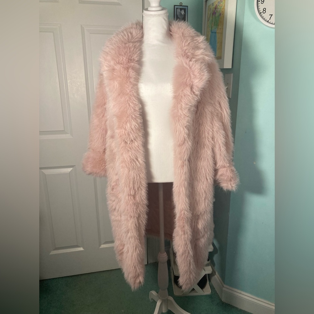 Luxurious Pink Faux Fur Coat - Picture 2 of 8